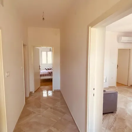 Markulo & Marica Apartman *