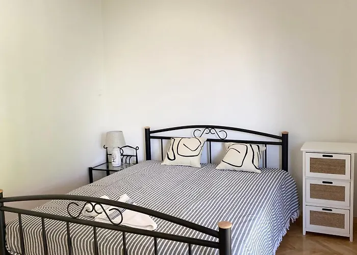 公寓 Markulo & Marica 扎达尔